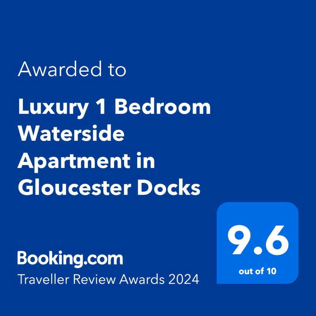 Luxury 1 Bedroom Waterside Apartment In Gloucester Docks エクステリア 写真